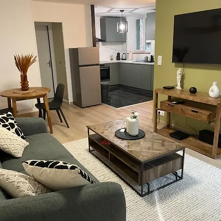 Mc Suite Cmz Metropolis Placeducale Charleville-Mézières Extérieur photo